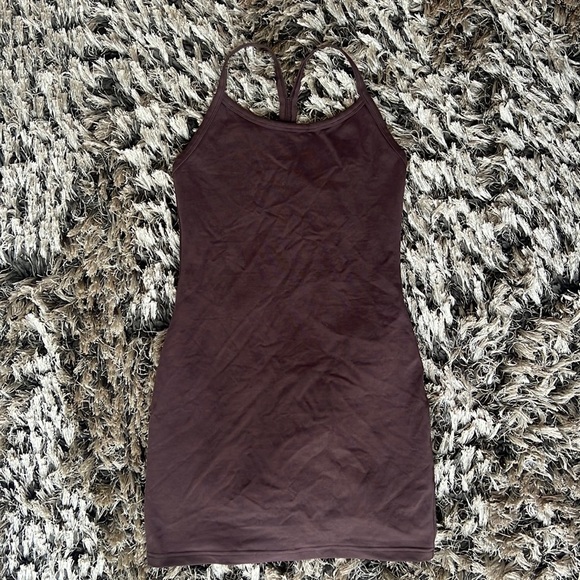 Aritzia TNA fitted dress - Picture 2 of 7